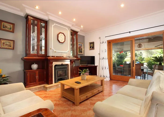 Josep - Maldonado Villa