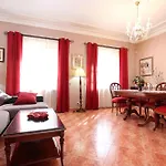 Josep - Maldonado Villa *